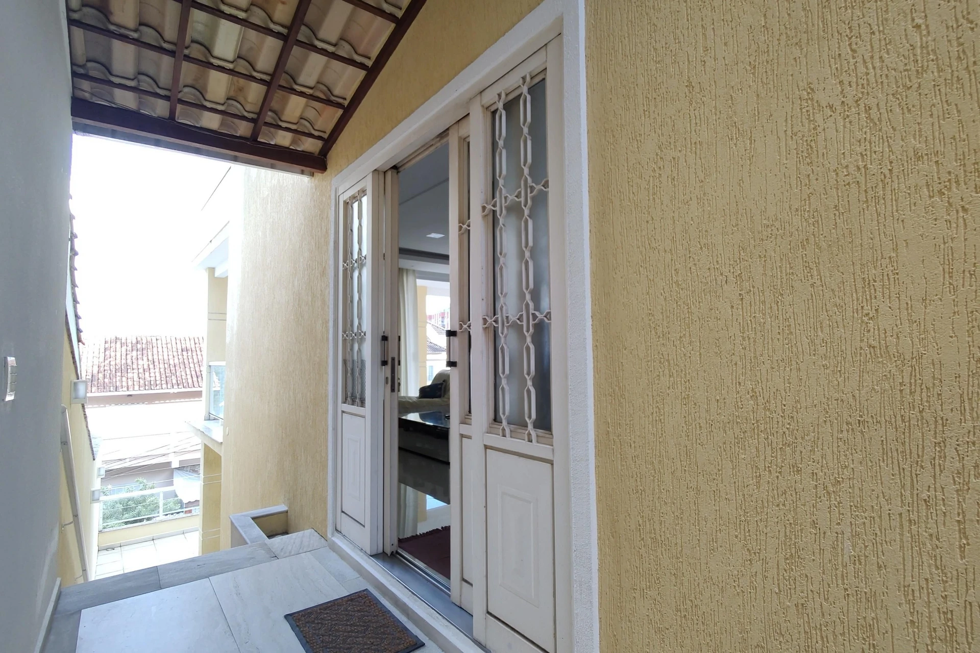 Vista a la montaña y 5 dormitorios: casa de 900 m² — photo 57