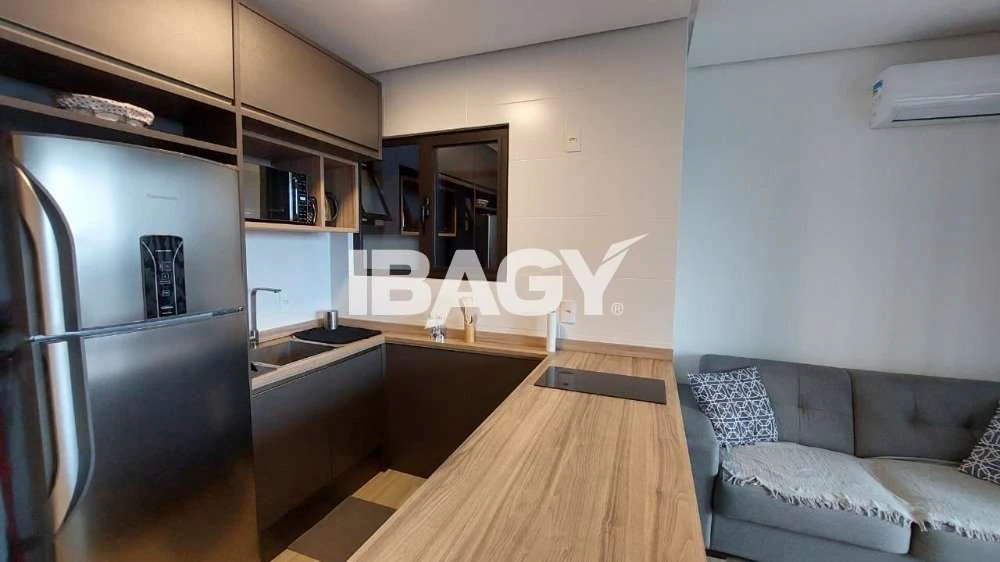 Furnished studio with open-plan kitchen and 33 m² — photo 2