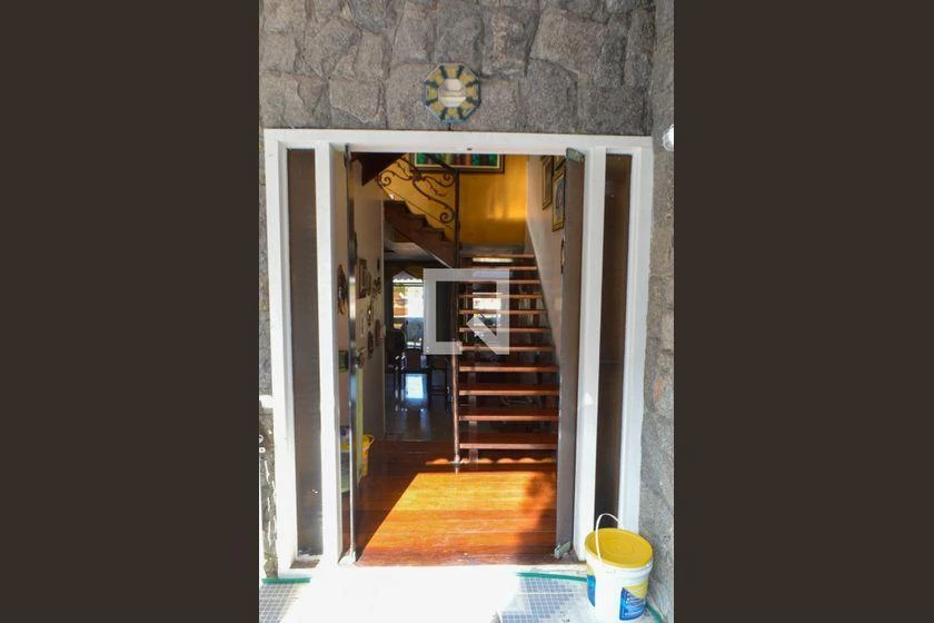 Condominium house with 6 bedrooms and shared open pool — photo 19