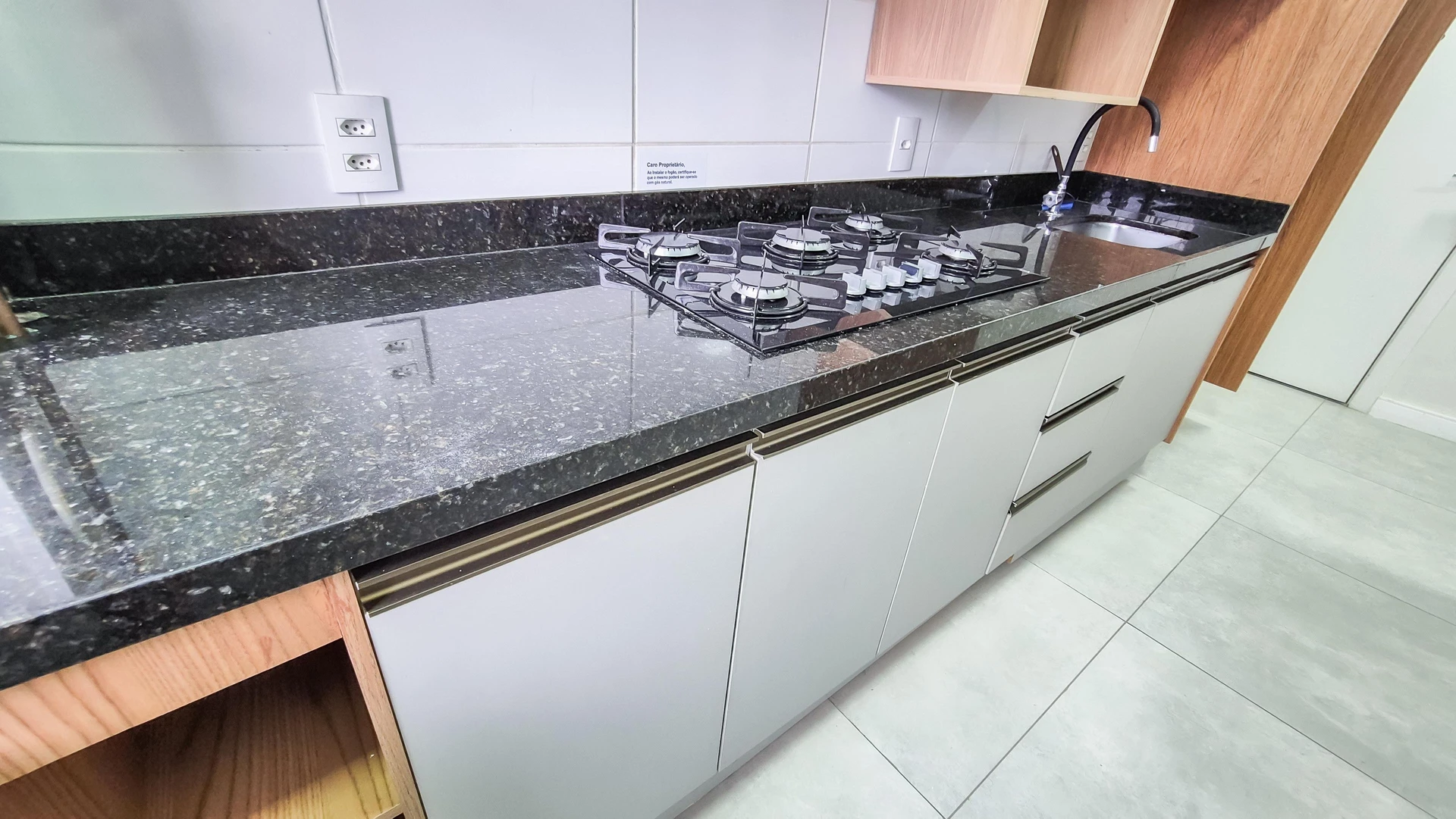 Apartamento com 2 quartos e varanda — photo 38