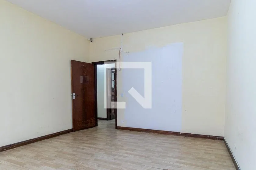 Casa sem mobília de 700 m² com 7 quartos e 6 banheiros — photo 17