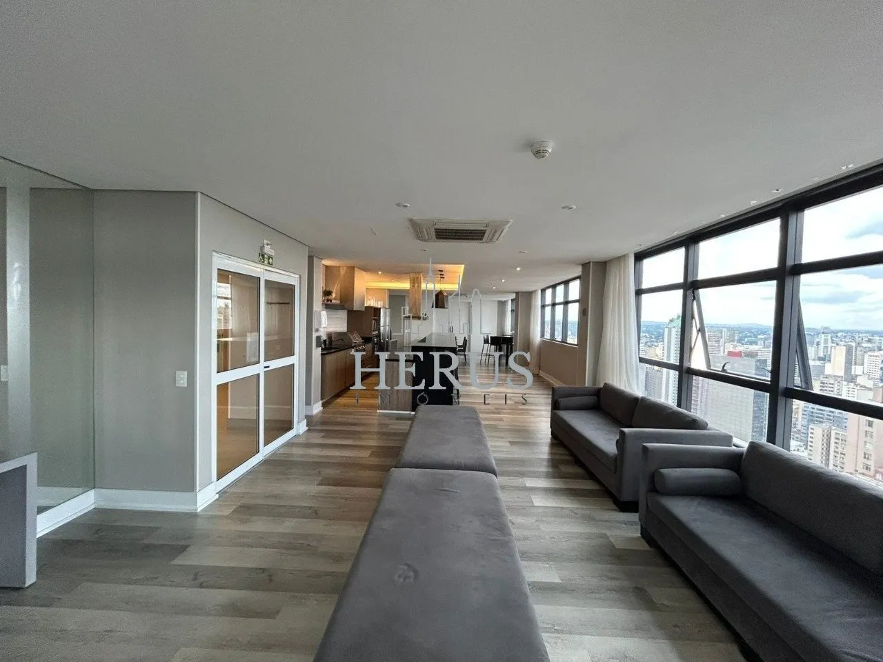 Apartamento de 2 dormitorios con suite y balcón — photo 35