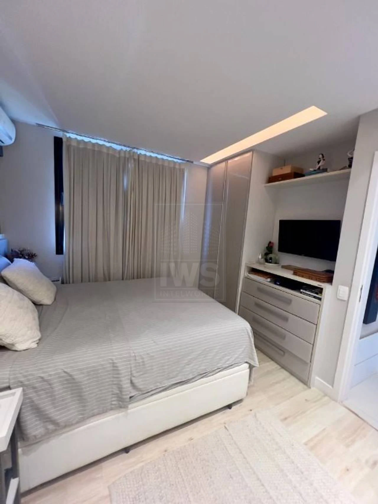Cobertura duplex mobiliada de 248 m² com 3 quartos — photo 9