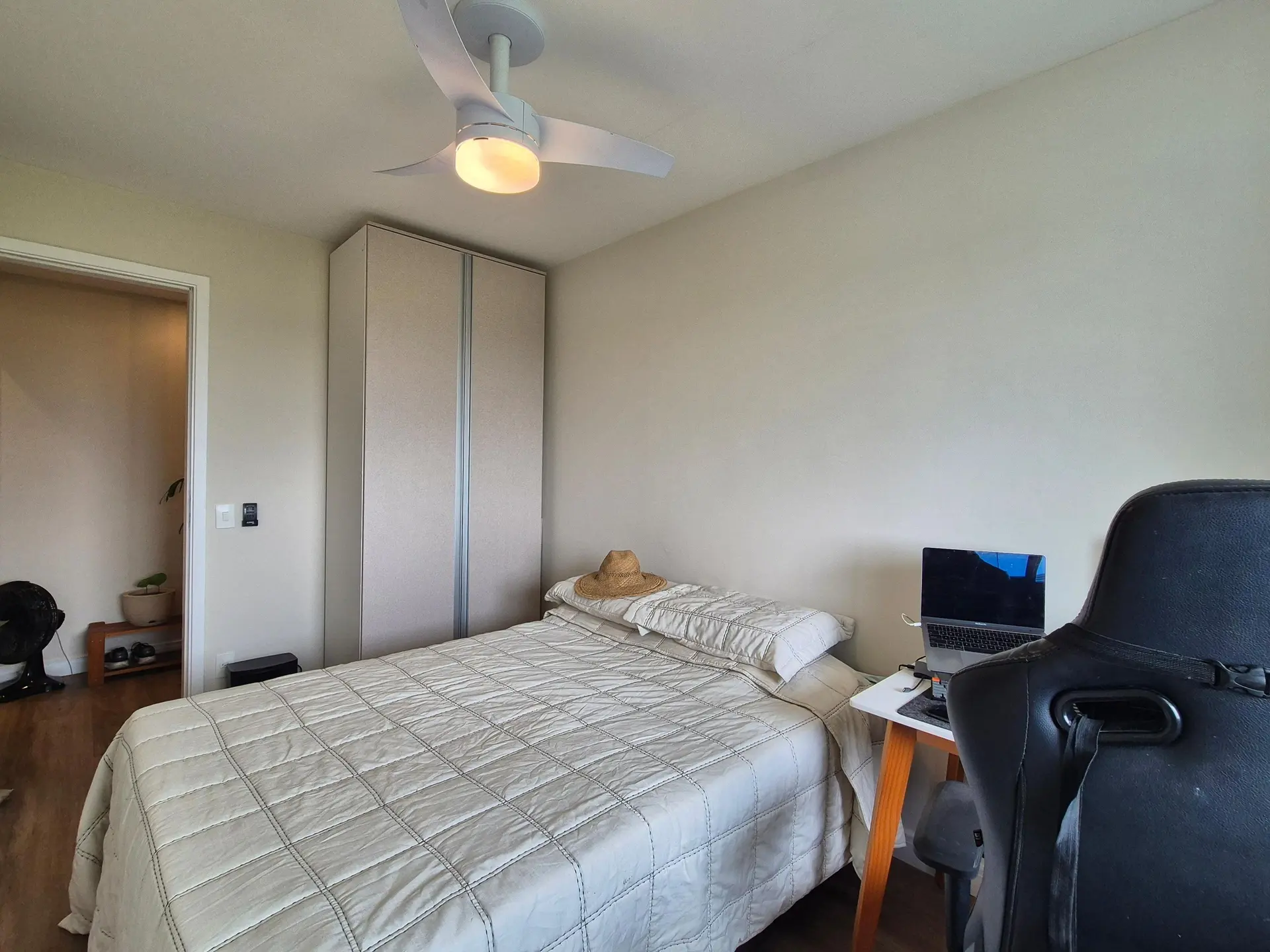 2 quartos e janelas do piso ao teto: apartamento de 82 m² — photo 37