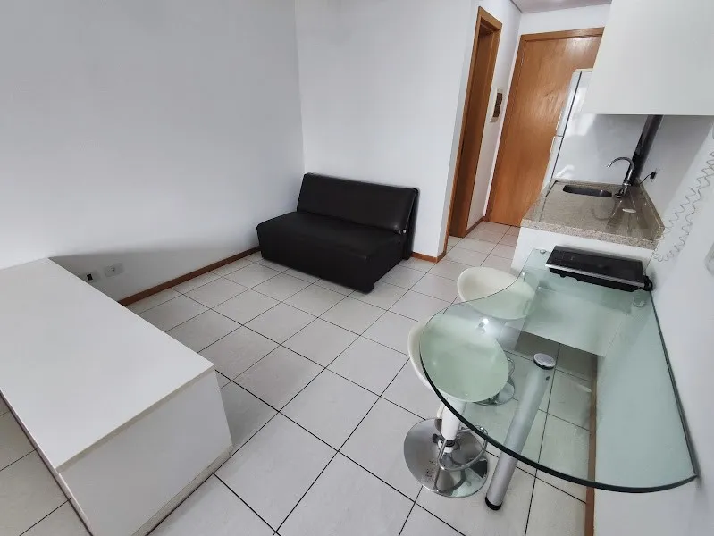 Apartamento de 1 dormitorio en el 13º piso con cocina compacta — photo 6