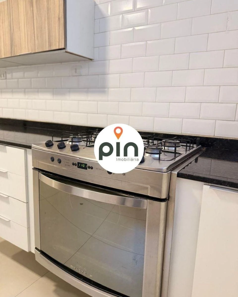 Apartamento mobiliado com cozinha fechada e fogão a gás — photo 40