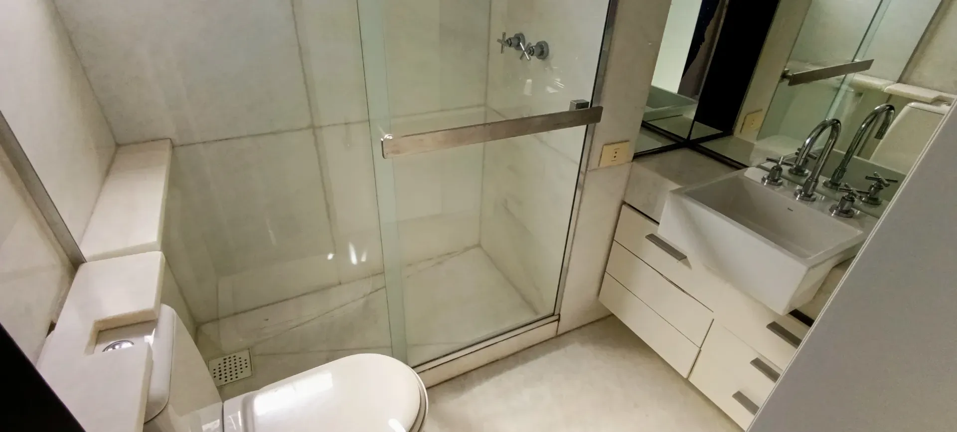 Apartamento com 2 suítes e 1 vaga, com janelas amplas — photo 24