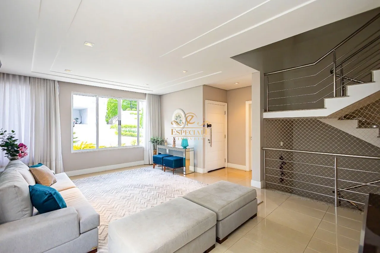 Furnished house with 4 en-suite bedrooms and private garden — photo 24