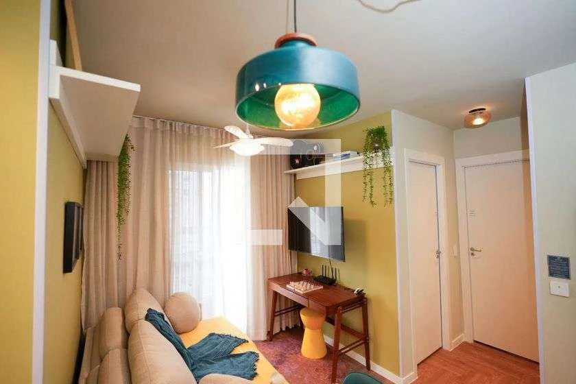 Мебльована квартира 45 м² з 2 спальнями та балконом — photo 16