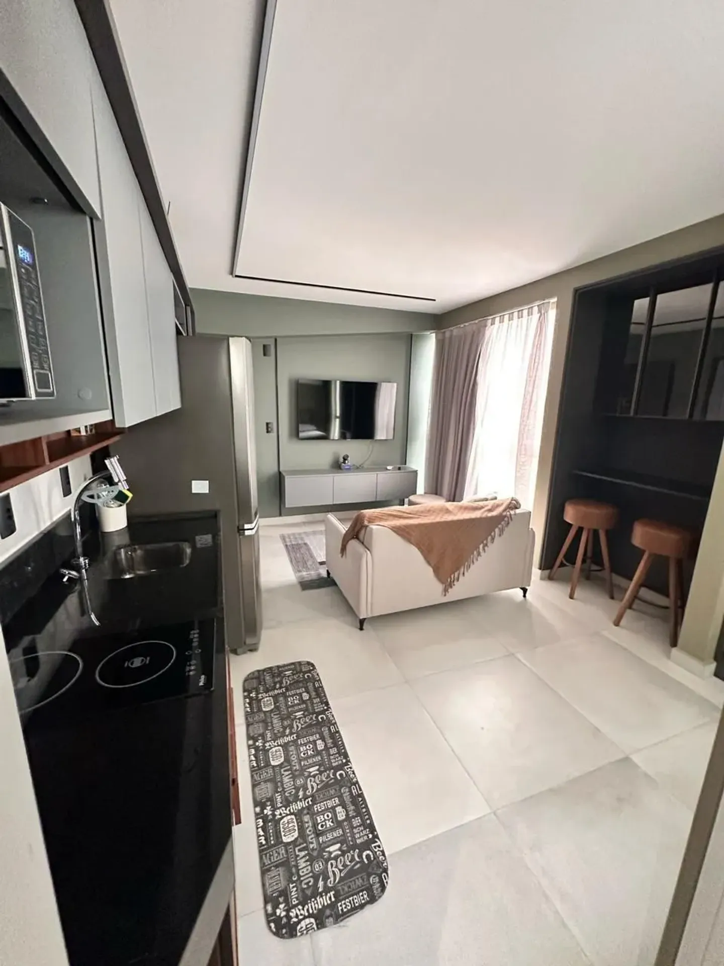 Мебльована квартира 27 м² з 1 спальнею
