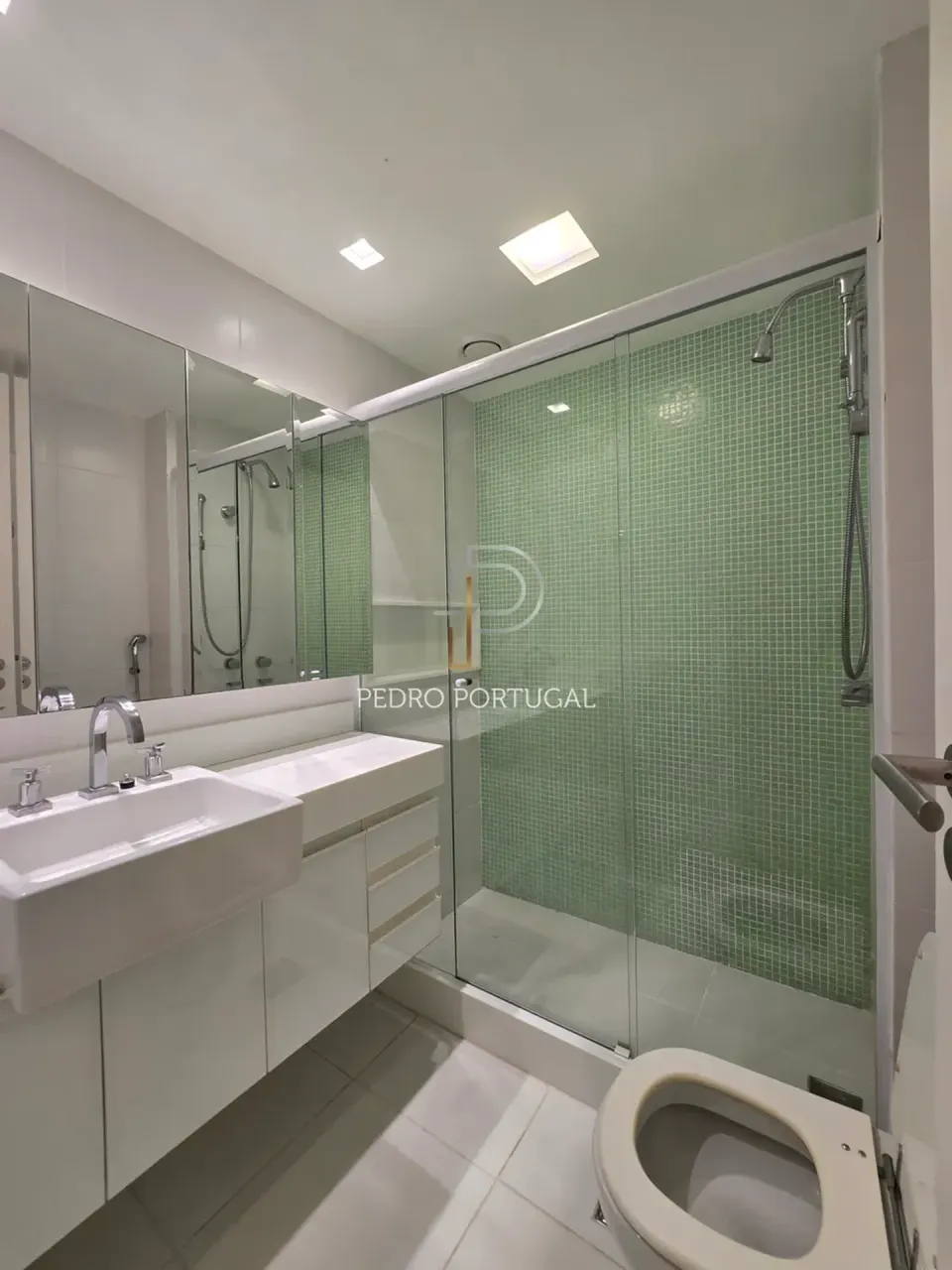 Apartamento de 107 m² com 4 quartos e 3 banheiros — photo 7