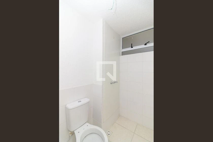 2-bedroom apartment in a building with a gym — photo 13