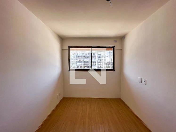 Apartment, 55 m², with a glass-enclosed balcony — photo 38