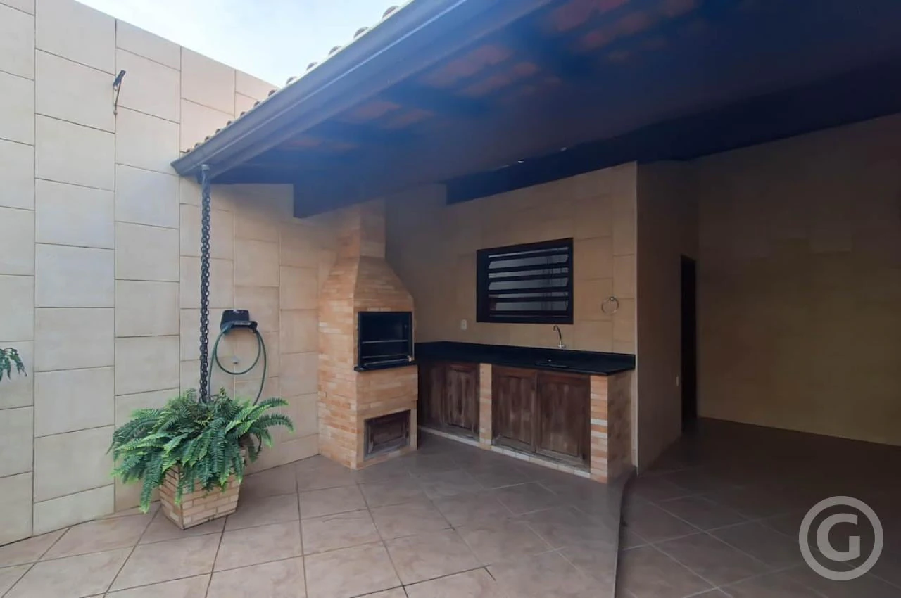 210 m² house with 3 bedrooms and 7 parking spots — photo 7