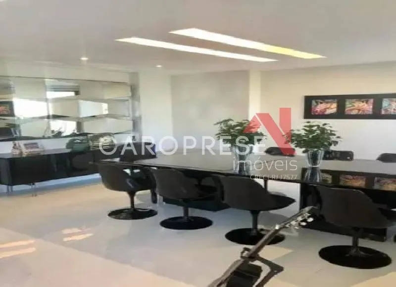 Furnished apartment with 3 bedrooms and glass balcony — photo 7