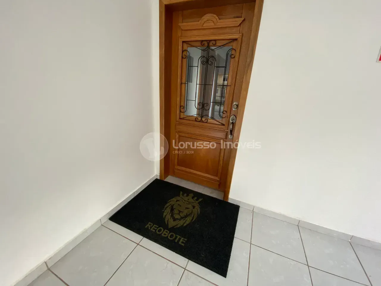 Rental studio with 1 bedroom and a gas stove — photo 15