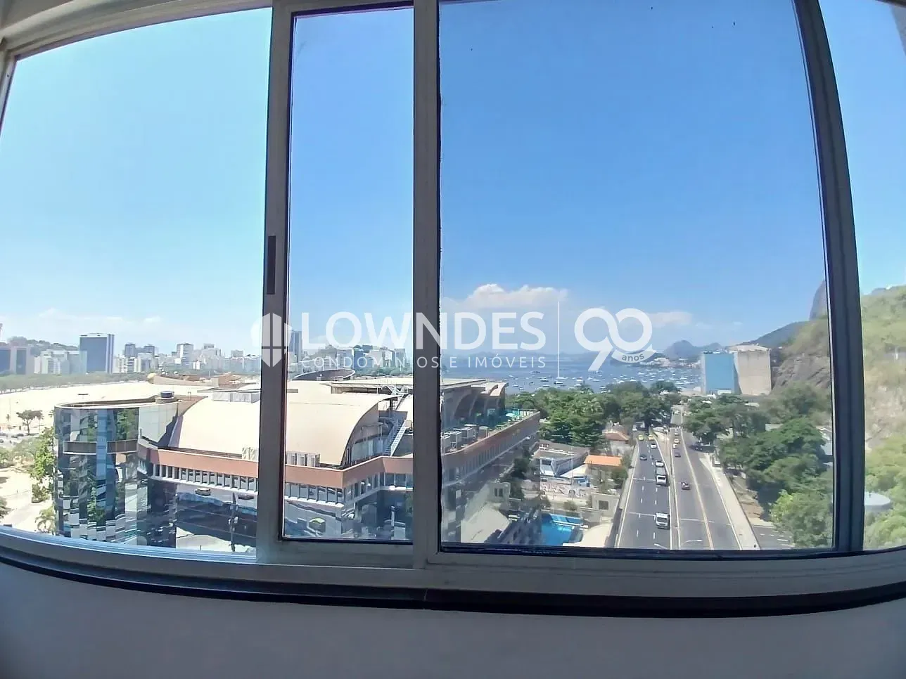 3-bedroom apartment with 1 bathroom and parking space — photo 6