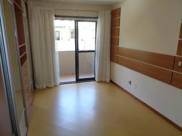 Ванна та 3 спальні: будинок 215 м² — photo 6