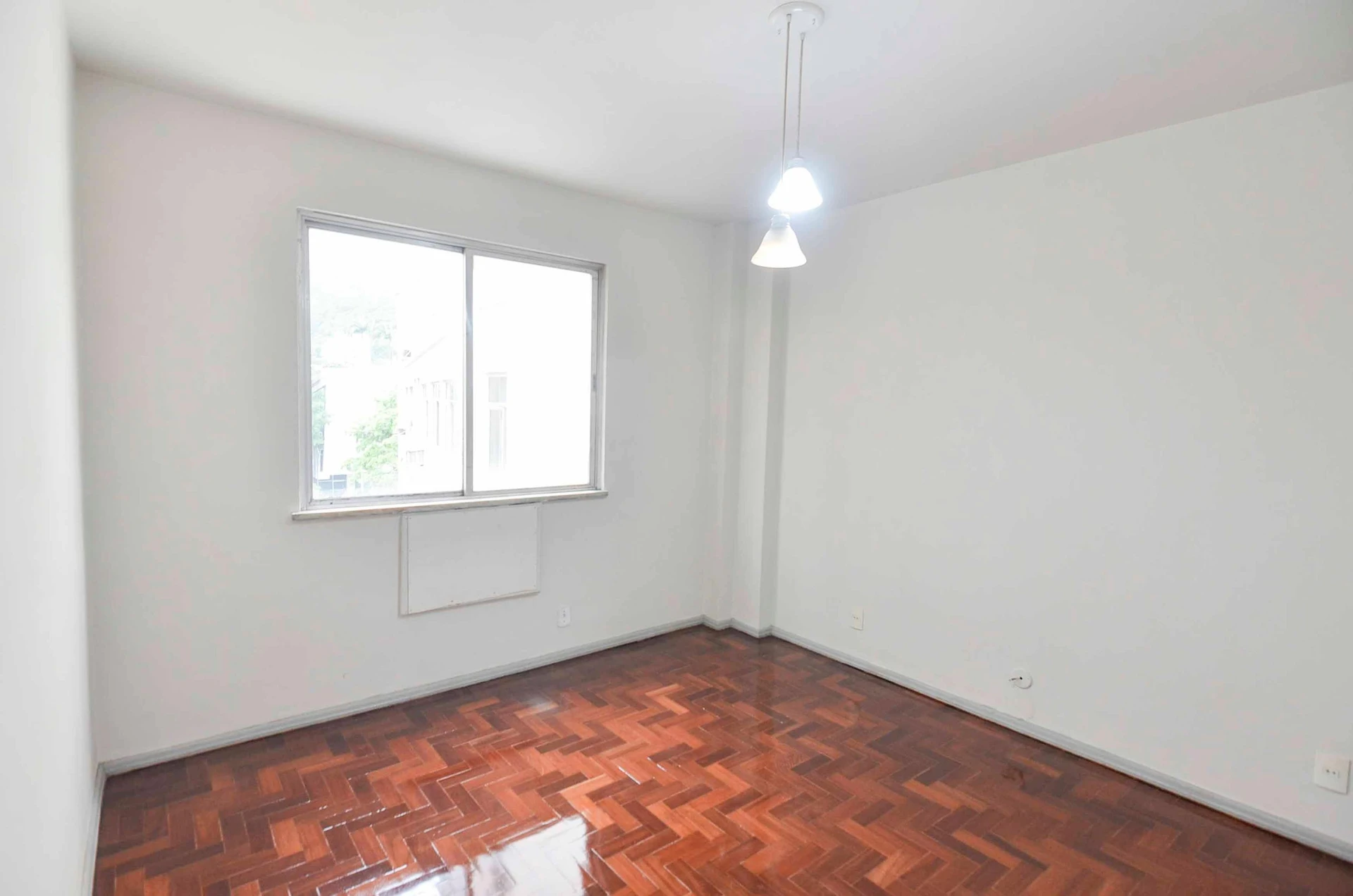 Вид на гори та 2 спальні: квартира 67 м² — photo 11