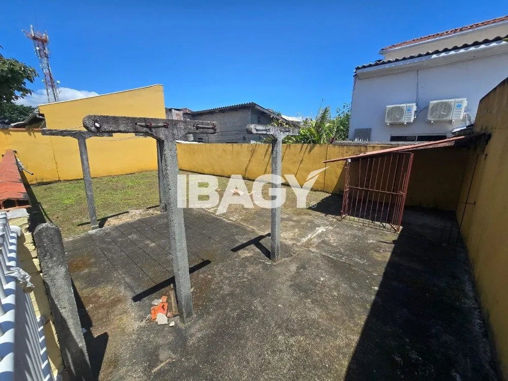3-bedroom house, 1 with its own bathroom, 137 m² — photo 16