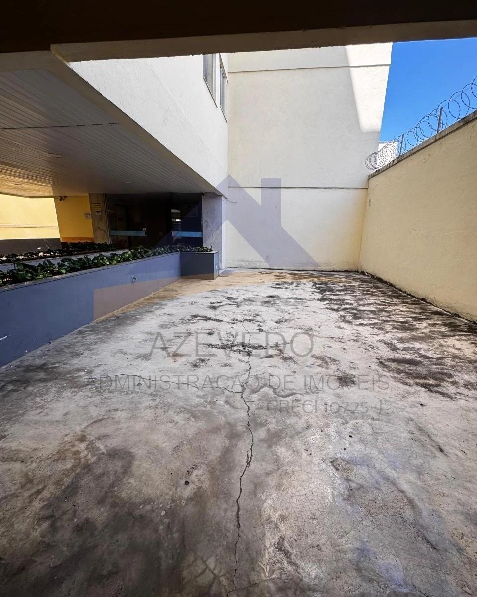2-bedroom apartment with balcony and suite bathroom — photo 34