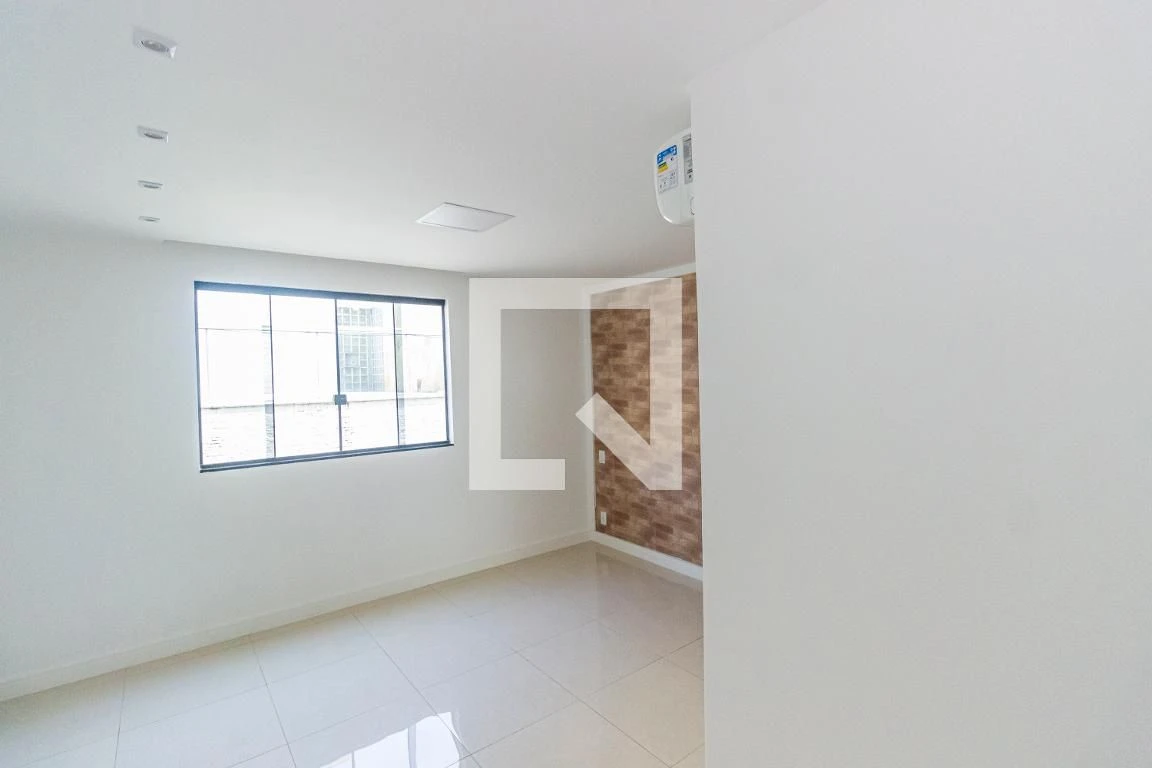 420 m² house with a jacuzzi and a private pool — photo 67
