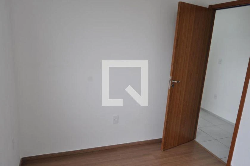 2-bedroom apartment in a building with a gym — photo 3