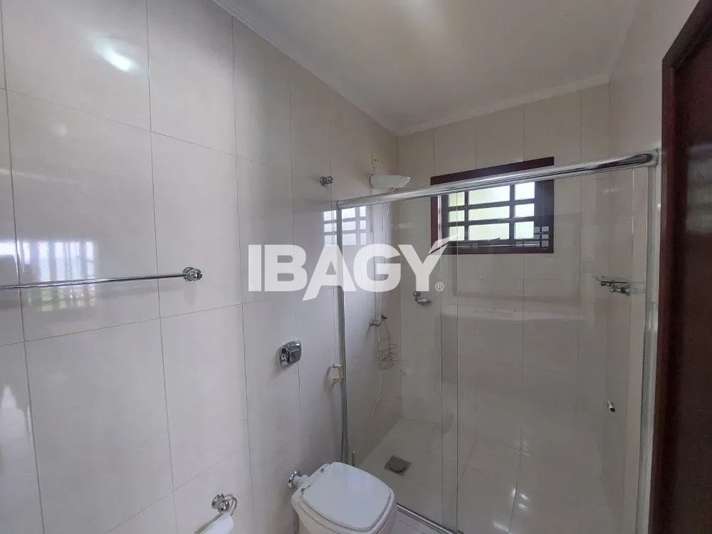 House for rent with 6 bedrooms, 5 suites and 7 bathrooms — photo 18