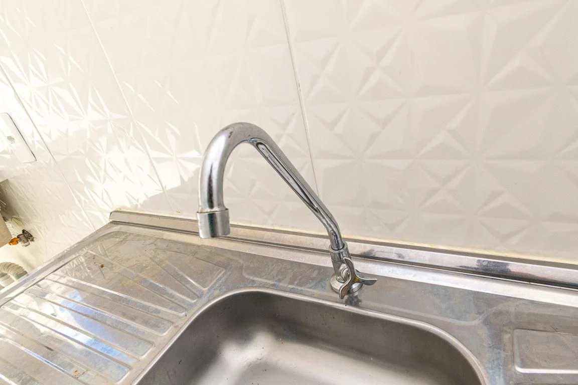 Apartamento para aluguel com 2 quartos e 1 banheiro — photo 2
