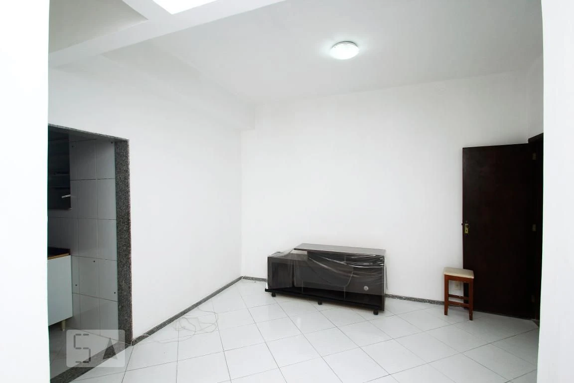 Washing machine in a 2-bedroom apartment, 74 m² — photo 37
