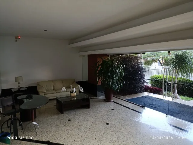 Unfurnished apartment with 3 bedrooms and 3 bathrooms — photo 19