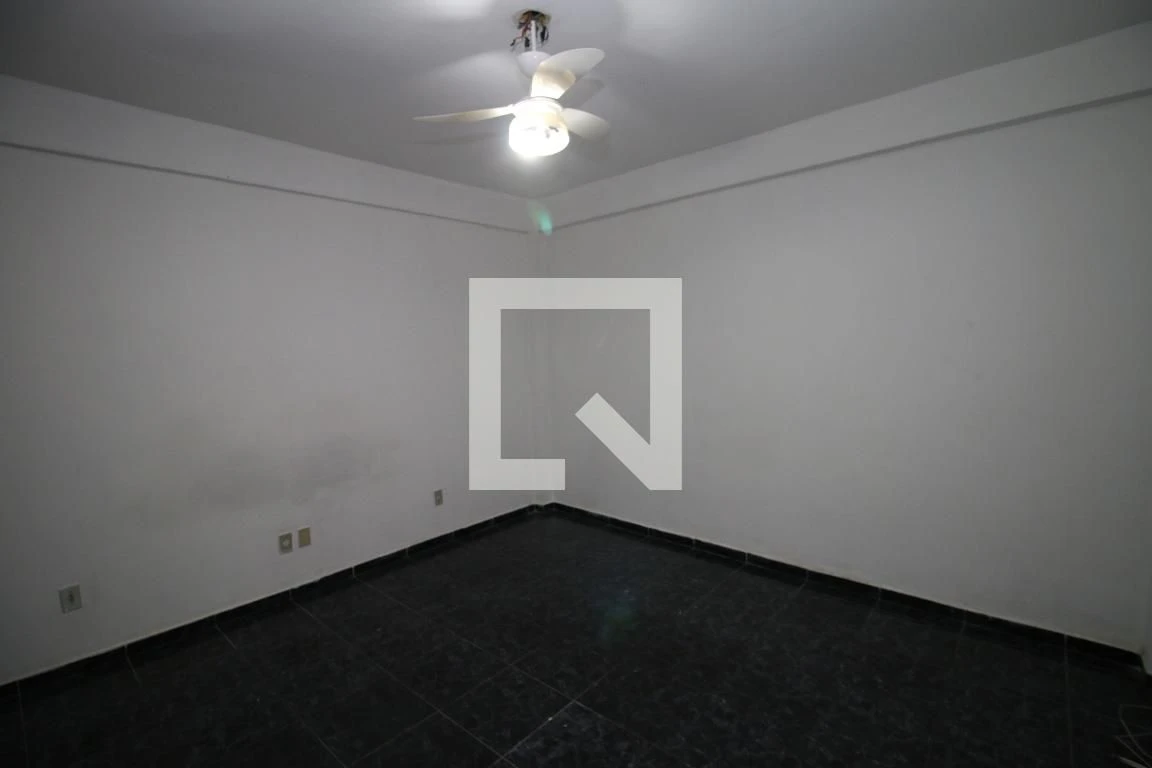 Parking-free apartment with 1 bedroom and 1 bathroom — photo 3