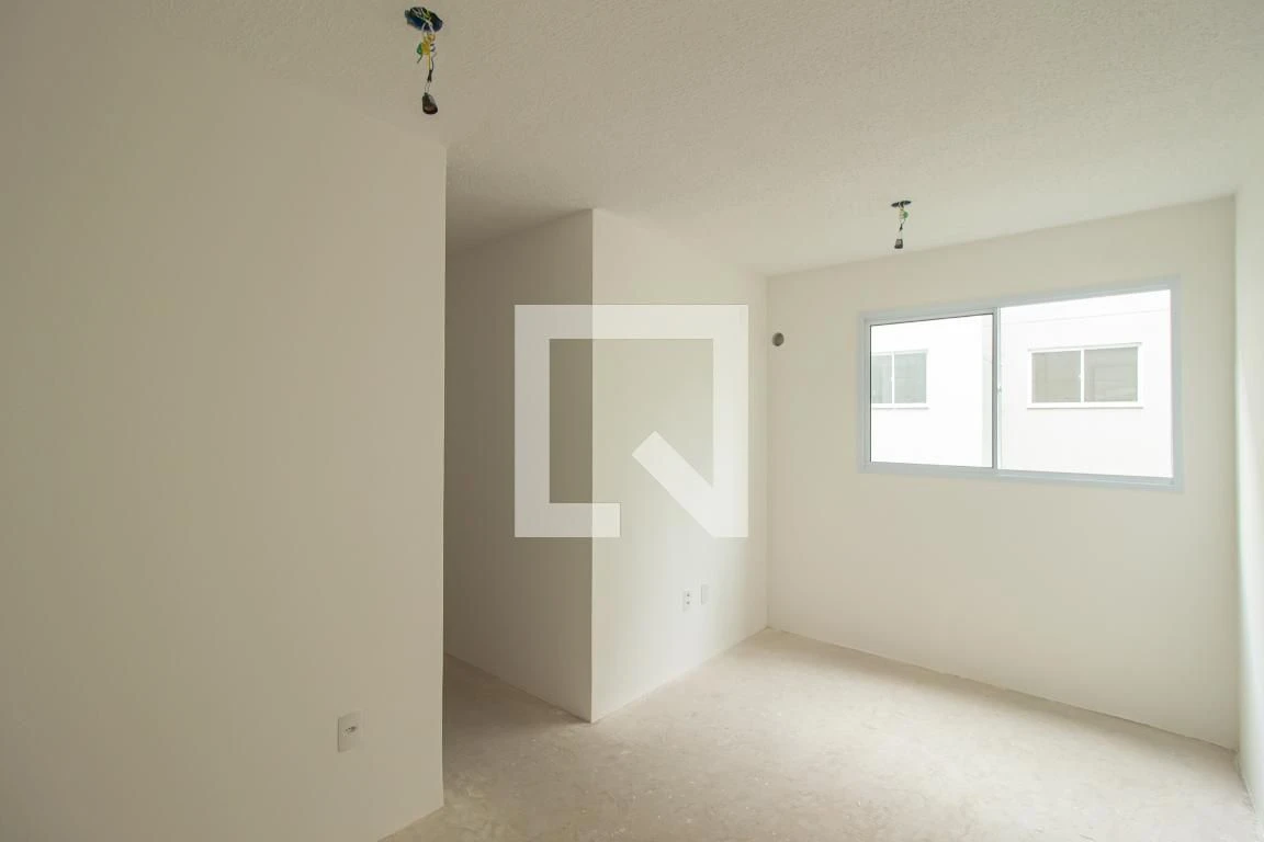2-bedroom apartment in a building with a gym — photo 42