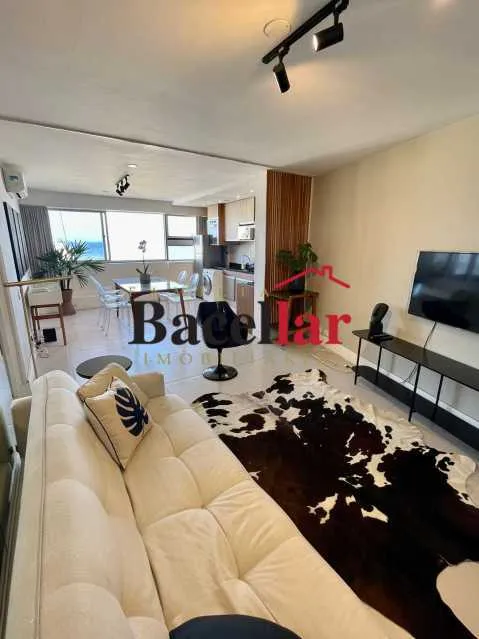 Furnished 52 m² apartment with 1 bedroom and parking — photo 7