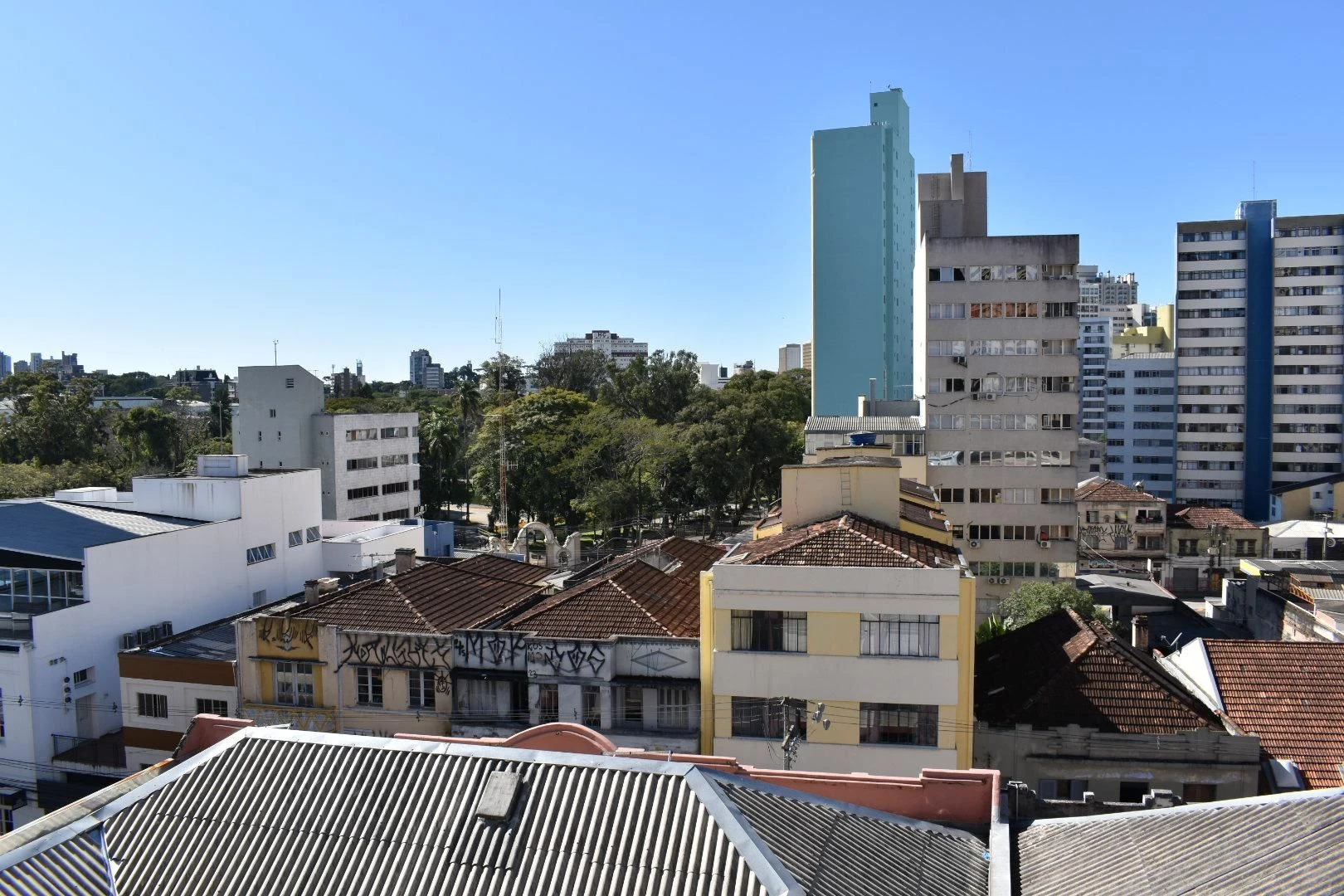 Студія 24 м² з пральною машиною та робочим місцем — photo 15