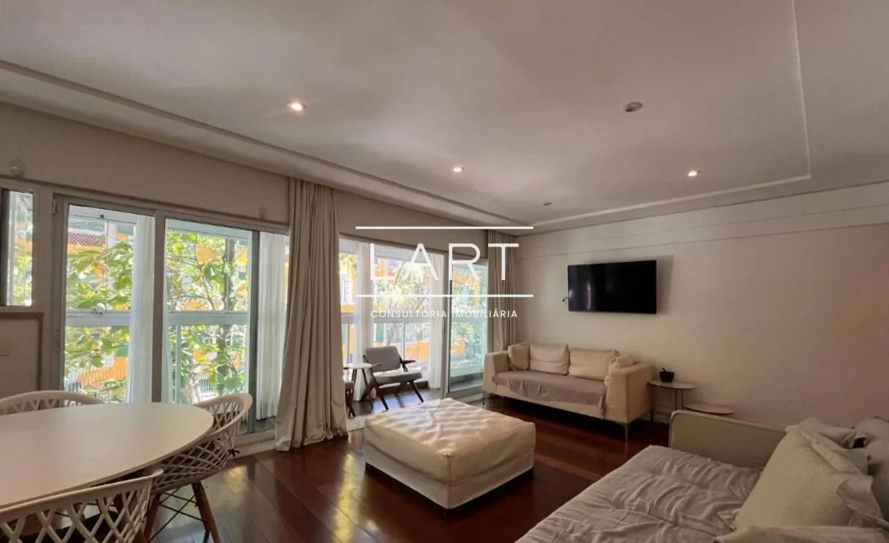 Furnished apartment, 170 m², with a glass-enclosed balcony — photo 6