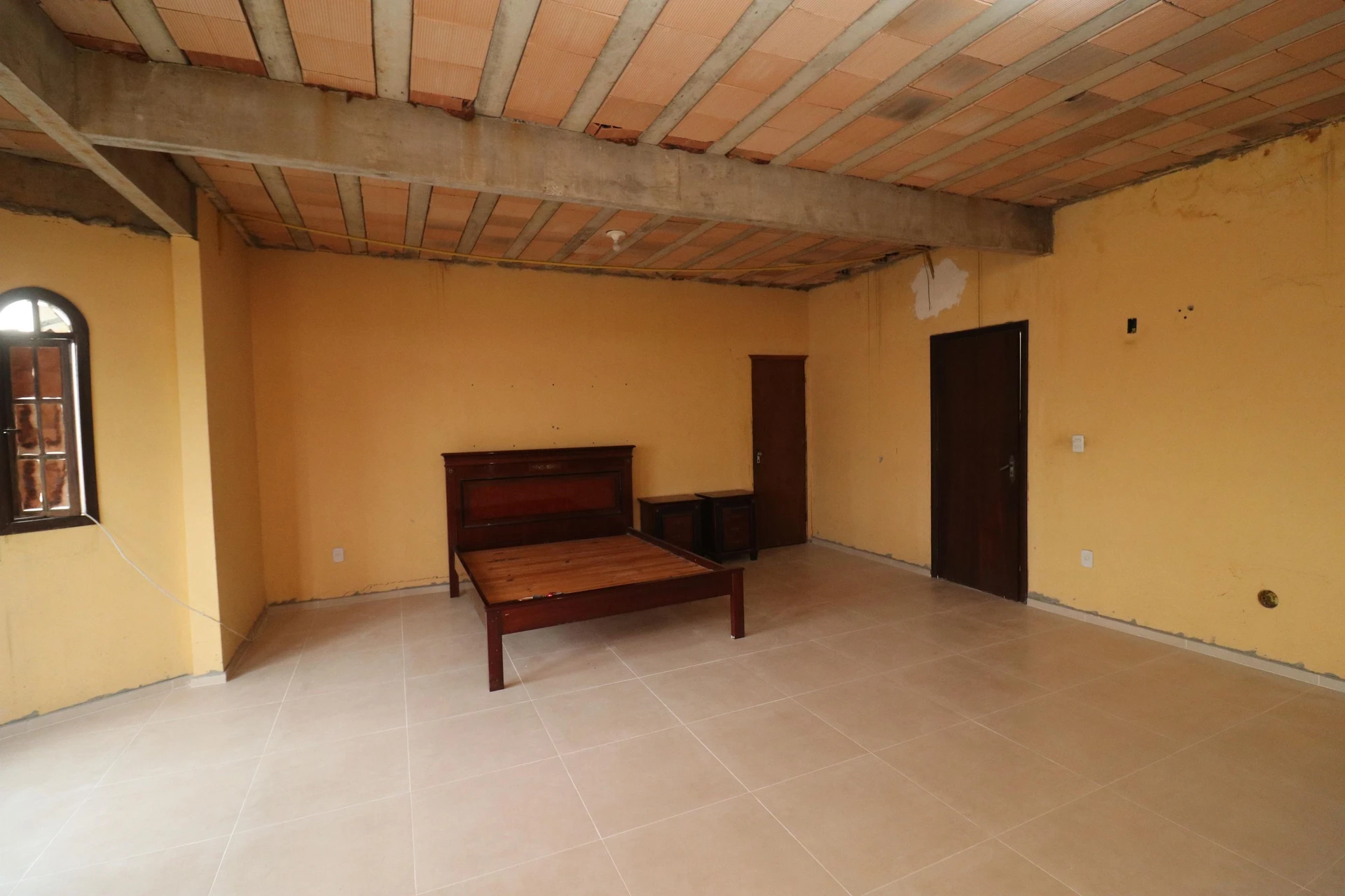 House with 4 suites and 3 parking spaces with private garden — photo 48