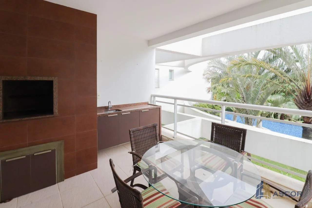 221 m² apartment with 3 en-suite bedrooms and 2 parking — photo 22