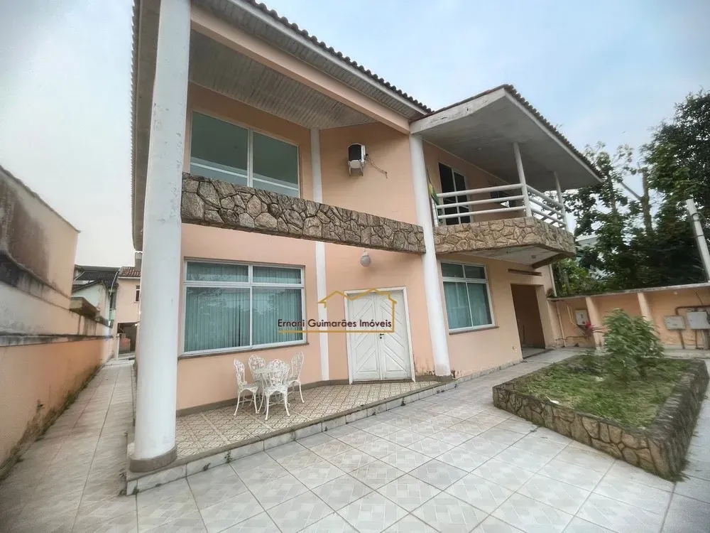 6-bedroom house with a mountain view in Rio de Janeiro — photo 34