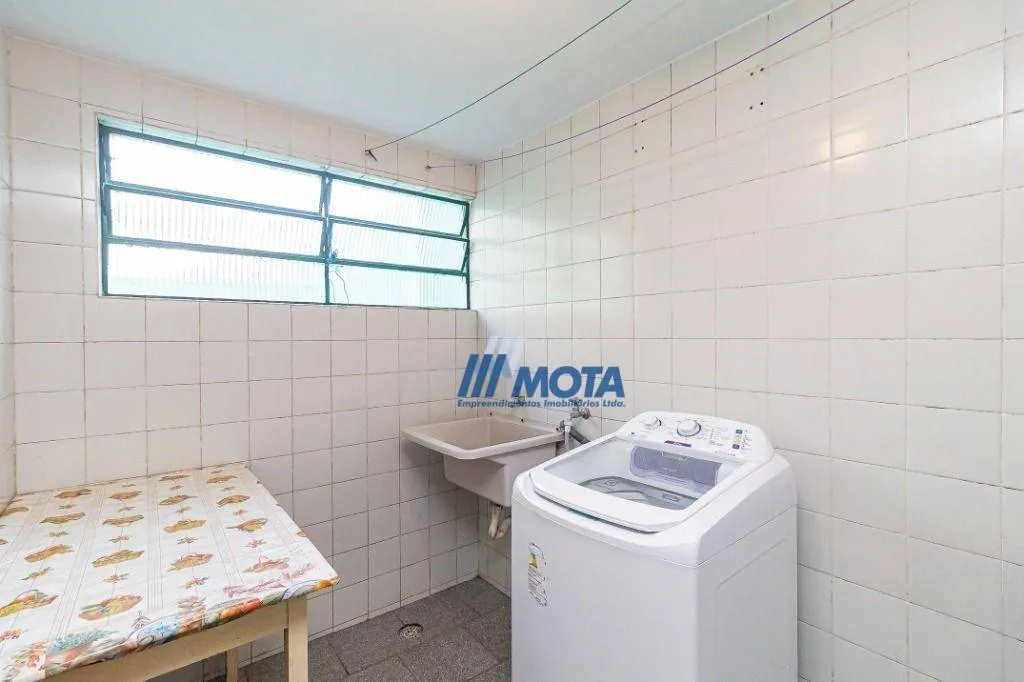 Home office in a 4-bedroom house, 155 m² — photo 33