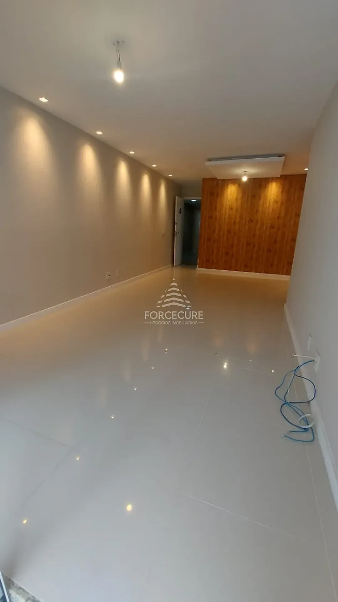 2-bedroom apartment, 1 with its own bathroom, 111 m² — photo 23