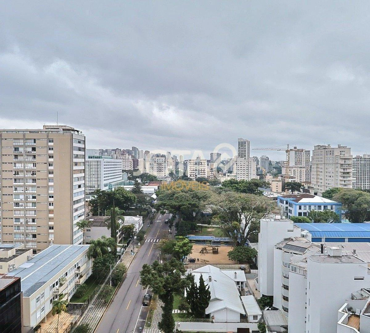 Unfurnished 1-bedroom apartment with 81 m² and parking — photo 9