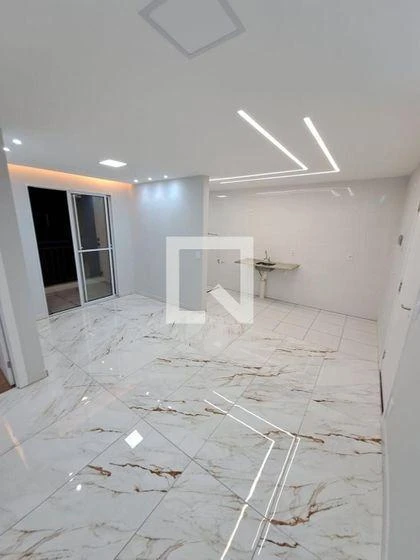 Apartamento de 2 quartos em condomínio com academia — photo 2