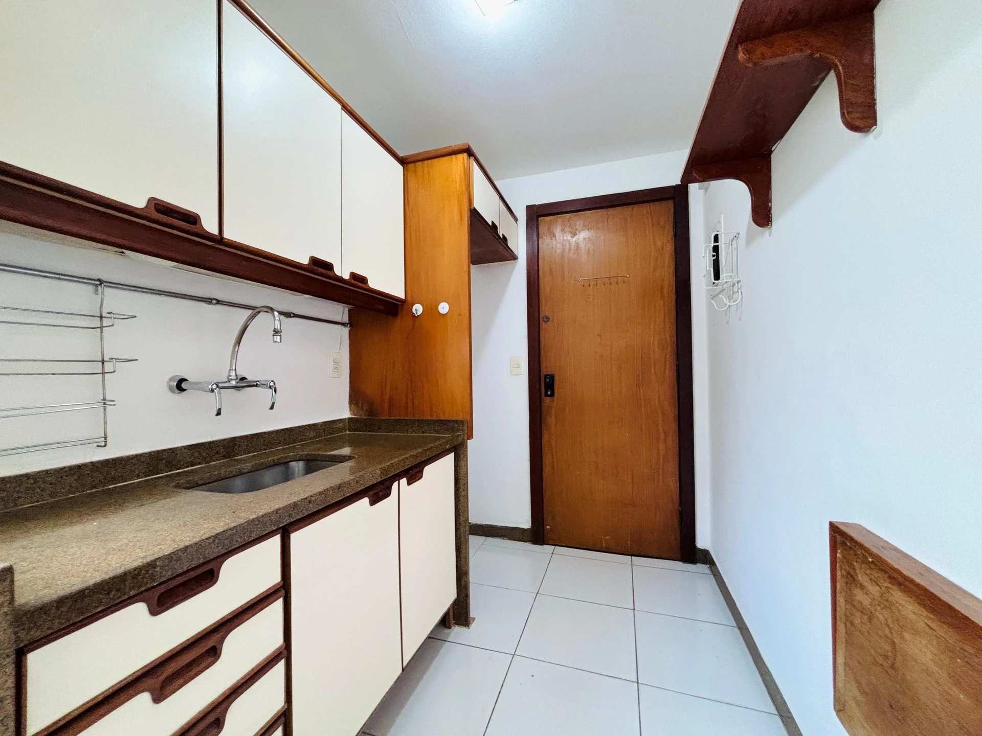 Вид на гори та 2 спальні: квартира 75 м² — photo 16