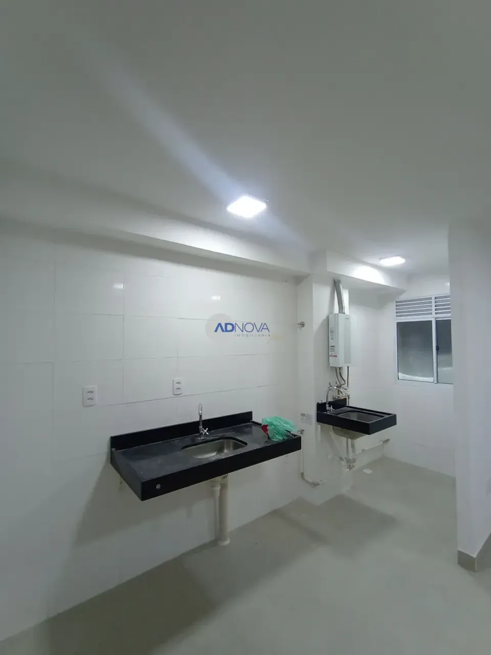 Apartamento de 2 quartos com 40 m² e banheiro moderno — photo 3