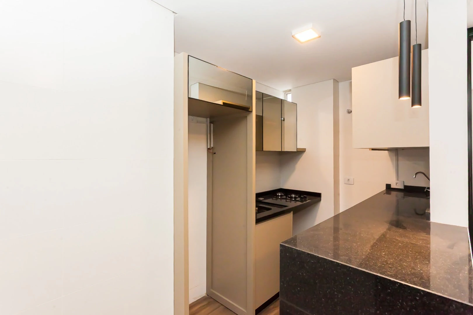 Apartamento de 1 quarto com máquina de lavar, Rebouças — photo 3