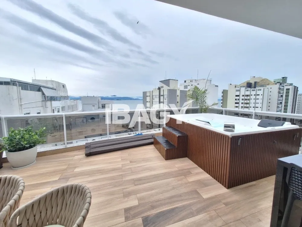 Penthouse dúplex amueblado con 3 dormitorios y 170 m² — photo 35