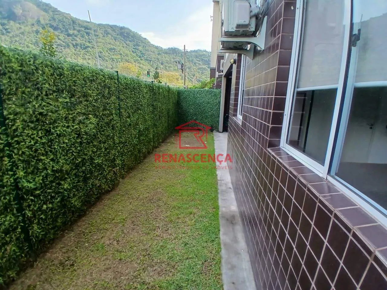 Apartamento amueblado de 2 dormitorios y cocina integrada — photo 16