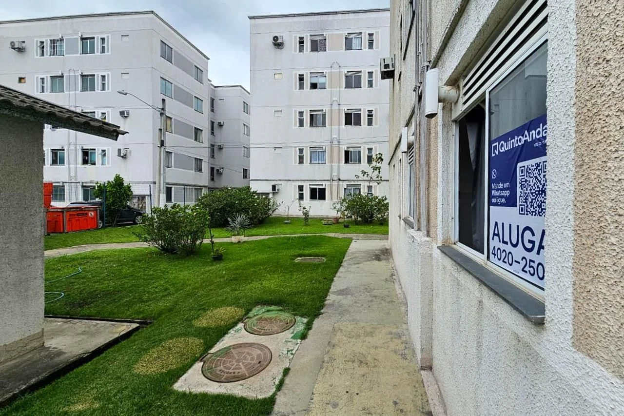 2-bedroom apartment in a building with a gym — photo 42