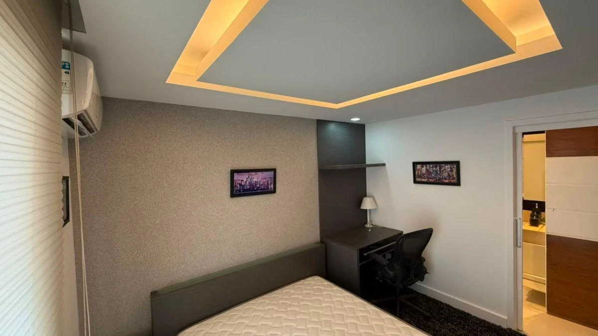 Furnished 86 m² apartment with 2 en-suite bedrooms — photo 4